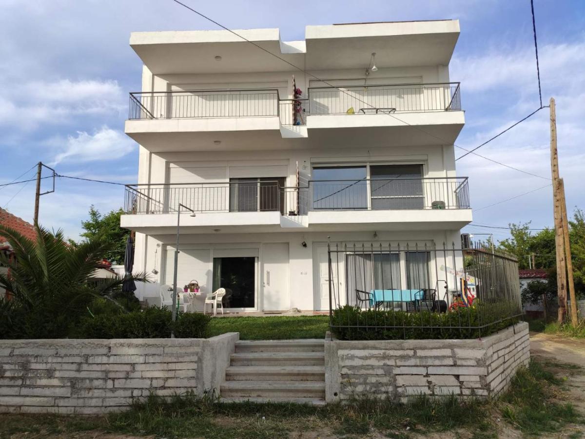Sunrise View Ofrínion Exterior foto
